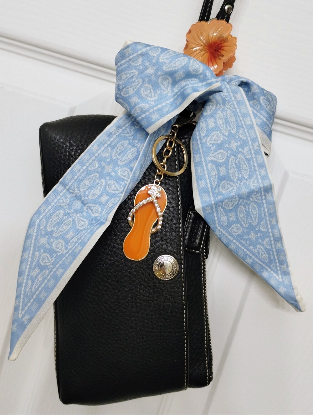 Coach Chelsea Wristlet/Wallet Vintage Y2K